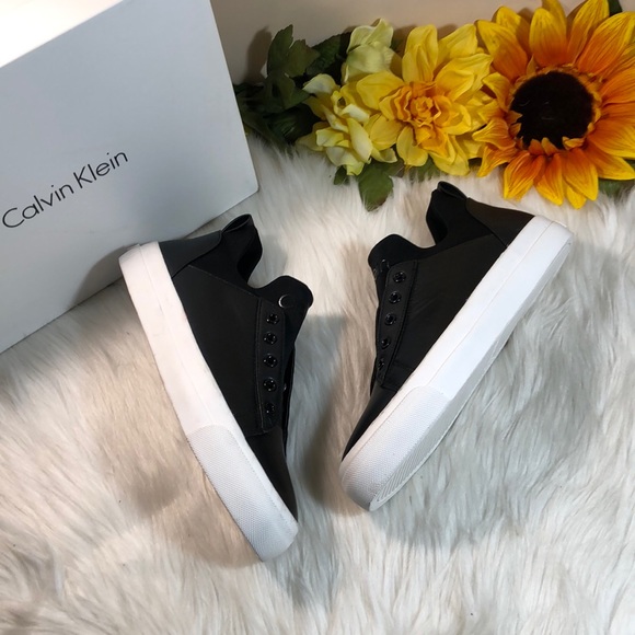 Slippers valori calvin klein Clearance